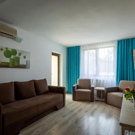 Hotel Q