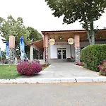 호텔 Q
