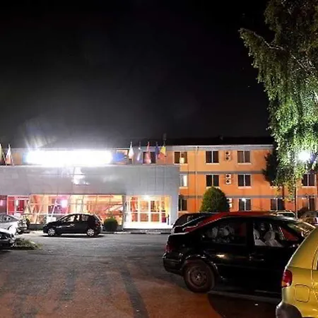 Hotel Q