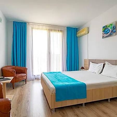 Q Hotel Neptun